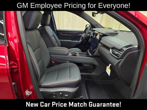 New 2026 GMC Acadia AT4 w/ Luxury Package AWD/4WD image 37