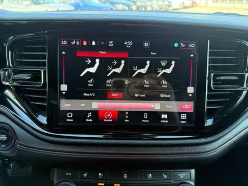 Used 2023 Dodge Durango R/T AWD/4WD image 34