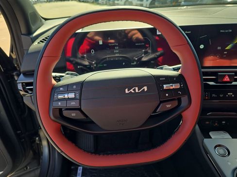 New 2026 Kia Sportage SX Prestige image 30