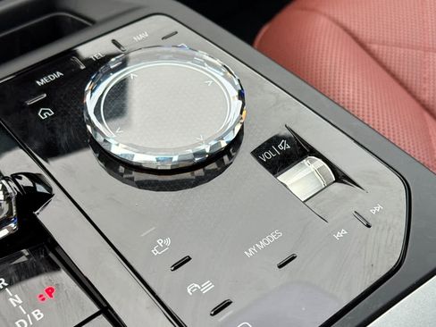 Used 2025 BMW iX M60 image 24