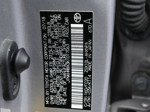 Used 2019 Toyota C-HR LE FWD image 16