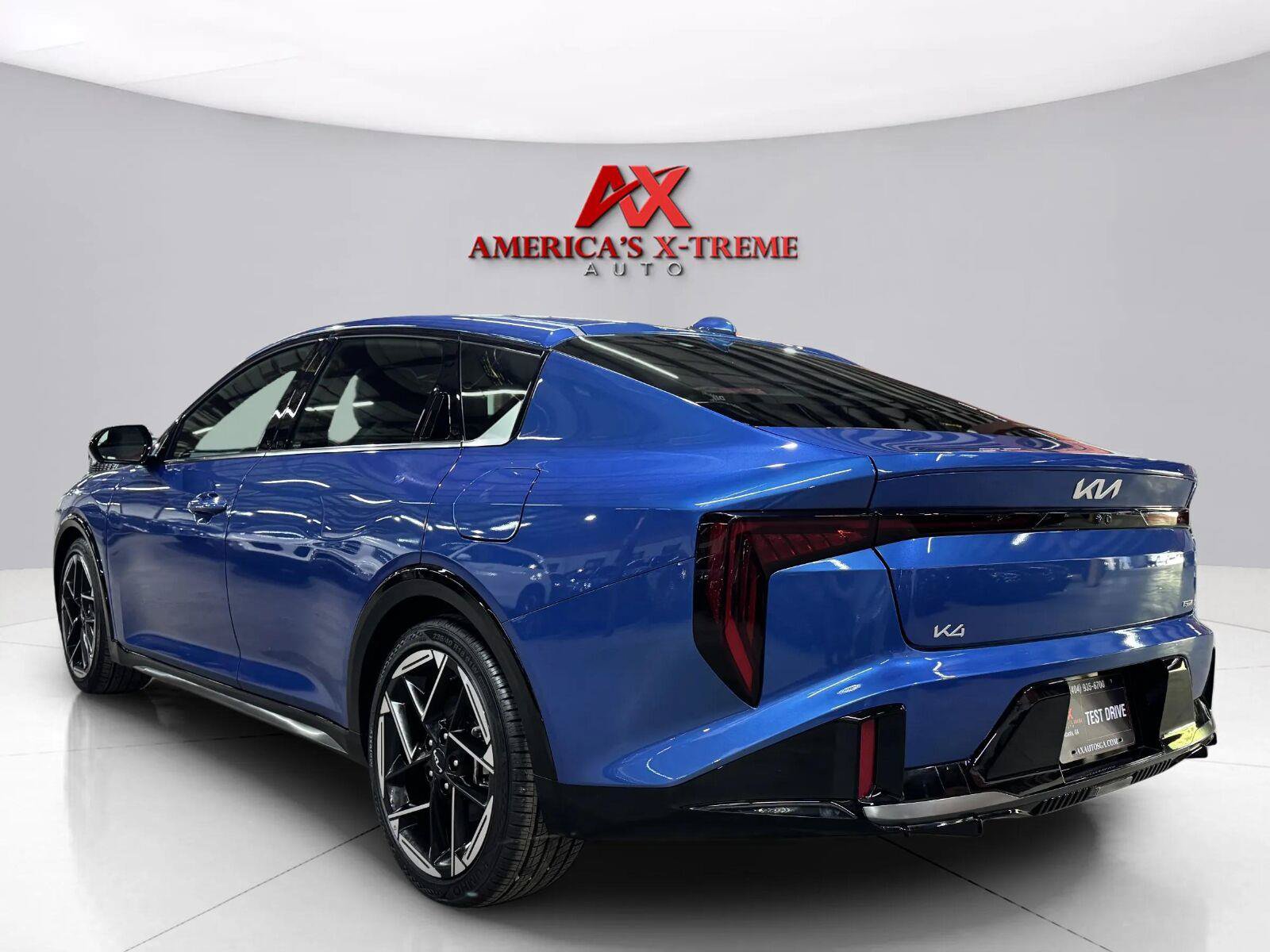 Used 2026 Kia K4 GT-Line w/ GT-Line Premium Package FWD image 5
