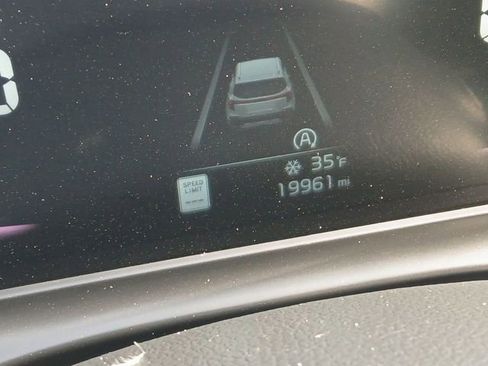 Certified 2025 Kia Seltos S image 15