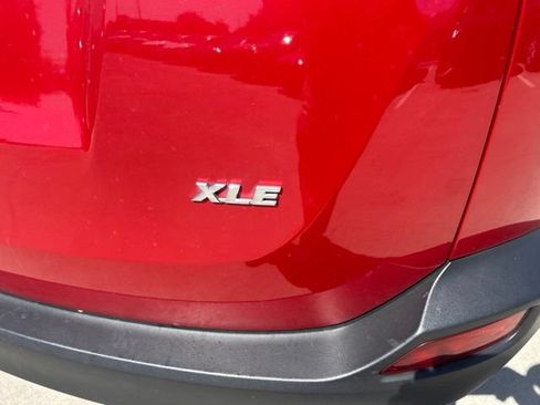 Used 2015 Toyota RAV4 XLE FWD image 4