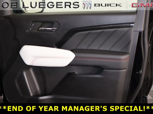 Certified 2023 GMC Canyon AT4X image 31