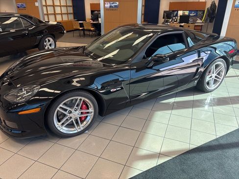 Used 2008 Chevrolet Corvette Z06 w/ Preferred Equipment Group image 11