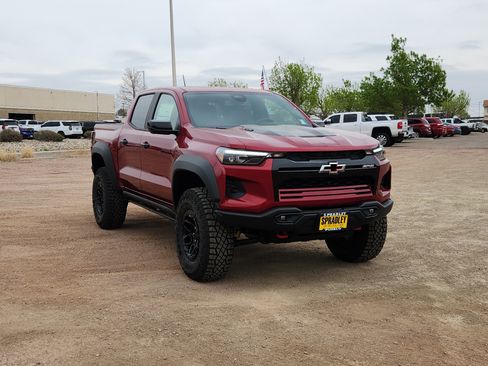 New 2026 Chevrolet Colorado ZR2 w/ ZR2 Bison Edition AWD/4WD image 4