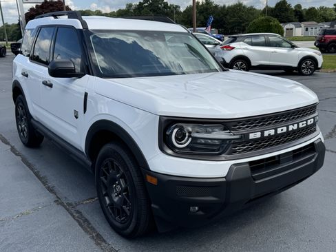 Used 2025 Ford Bronco Sport Big Bend w/ Convenience Package AWD/4WD image 4