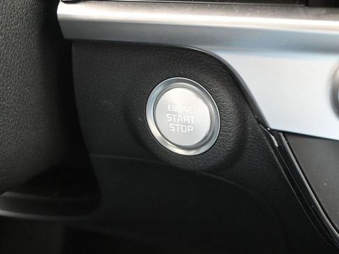 New 2025 Kia Telluride LX FWD image 25