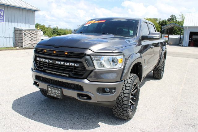 Used 2022 RAM 1500 Big Horn AWD/4WD image 3