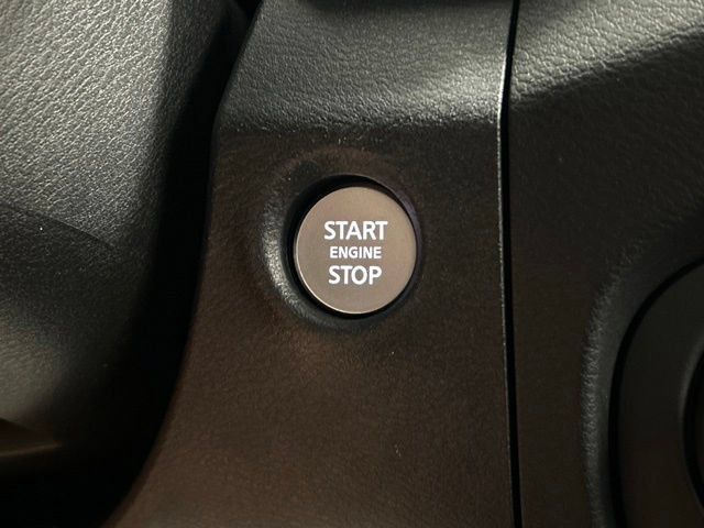 Used 2022 Nissan Frontier PRO-4X AWD/4WD image 27