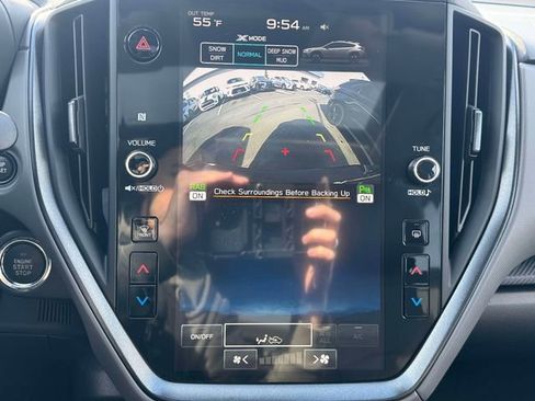 Used 2025 Subaru Crosstrek 2.5i Limited w/ Crosstrek Mirror Package image 35