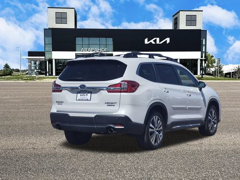 Used 2019 Subaru Ascent Limited AWD/4WD image 5