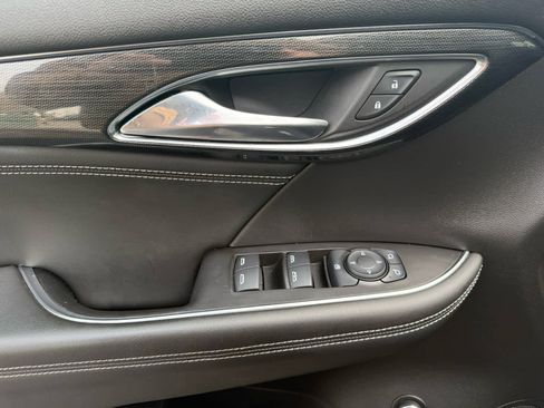 Used 2021 Buick Envision Preferred image 11