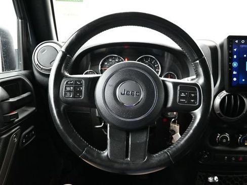 Used 2017 Jeep Wrangler Unlimited Sport AWD/4WD image 25
