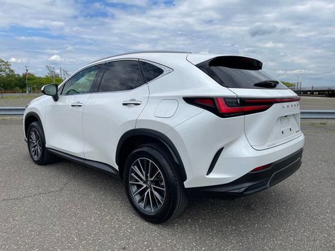 Used 2024 Lexus NX 250 FWD w/ Cold Area Package image 12
