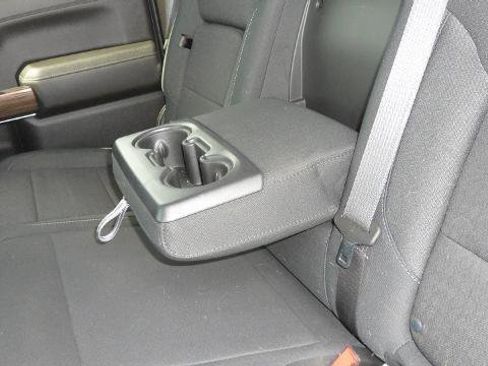 Used 2021 Chevrolet Silverado 1500 RST AWD/4WD image 9