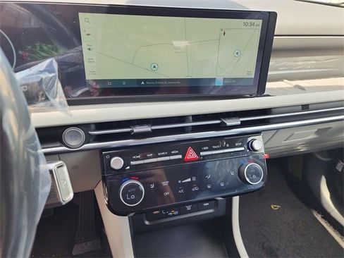 New 2025 Hyundai Tucson SEL image 19