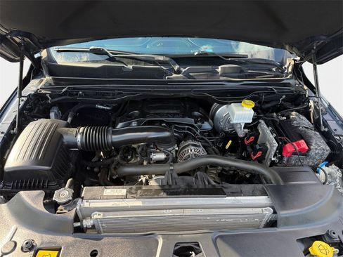 Used 2019 RAM 1500 Limited image 24