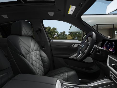 New 2026 BMW X6 M60i AWD/4WD image 9