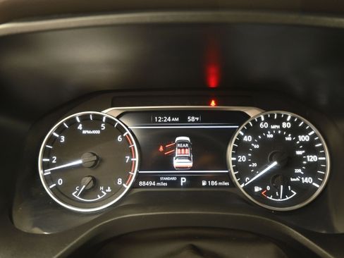 Used 2023 Nissan Rogue SV FWD image 17