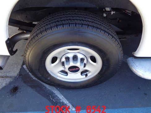 Used 2024 GMC Savana 2500 w/ Driver Convenience Package RWD image 21