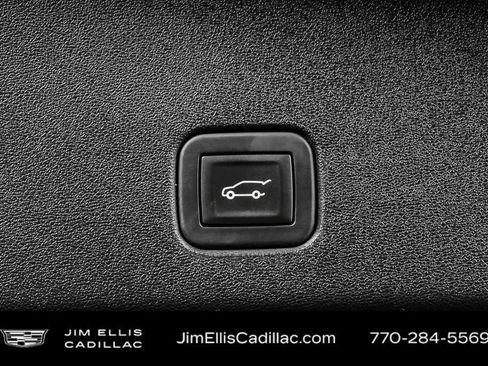 Used 2025 Cadillac Optiq Luxury 2 w/ LPO, Floor Liner Package AWD/4WD image 29