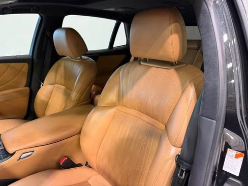 Used 2021 Lexus LS 500 w/ Interior Upgrade Package RWD image 27