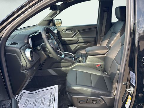 New 2026 Chevrolet Colorado LT w/ LT Convenience Package AWD/4WD image 9