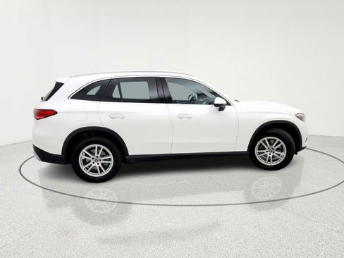 Certified 2025 Mercedes-Benz GLC 300 image 10