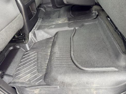 Used 2018 Chevrolet Silverado 1500 LT w/ All Star Edition image 35