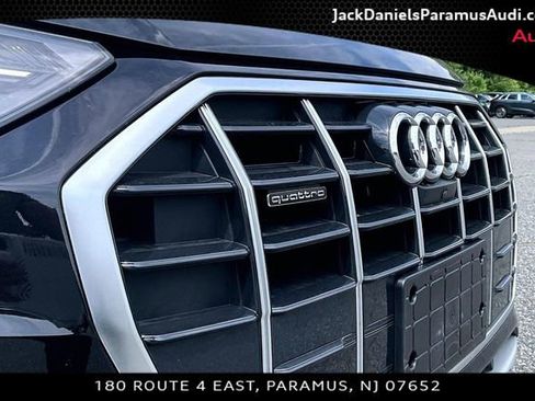 Used 2023 Audi Q5 2.0T Premium Plus w/ Premium Plus Package AWD/4WD image 20