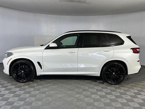 Used 2022 BMW X5 xDrive40i w/ M Sport Package AWD/4WD image 7