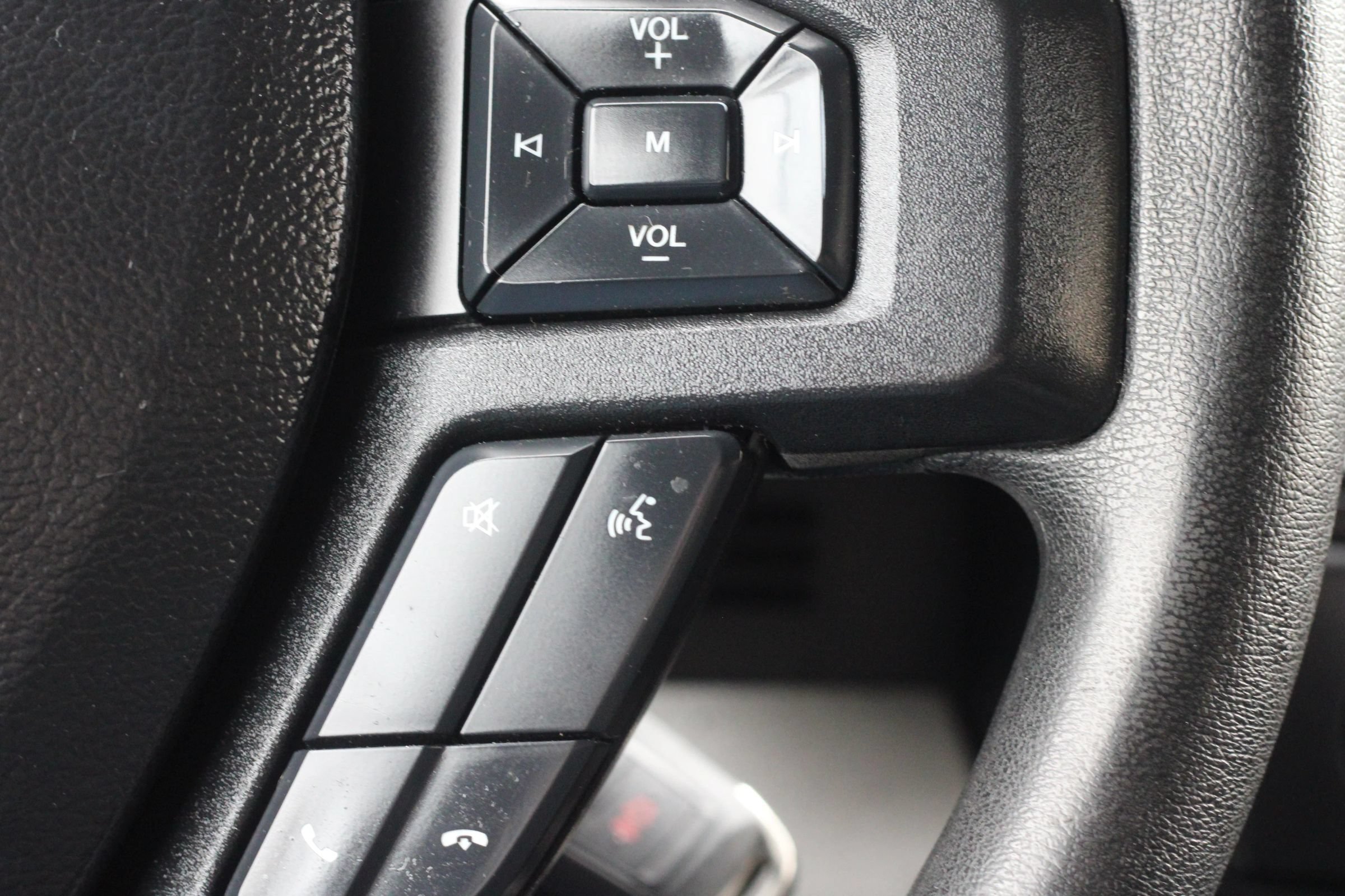 Used 2019 Ford F150 XL w/ Equipment Group 101A Mid AWD/4WD image 17