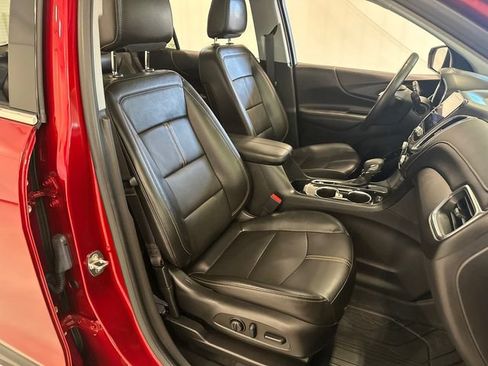 Used 2022 Chevrolet Equinox Premier FWD image 29