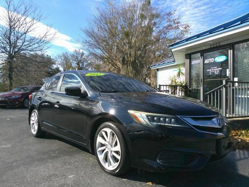 Used 2017 Acura ILX image 4