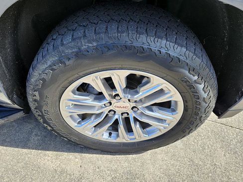 Used 2021 GMC Yukon SLT image 19