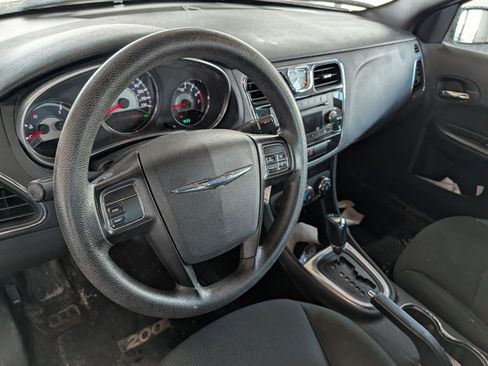 Used 2012 Chrysler 200 LX image 6