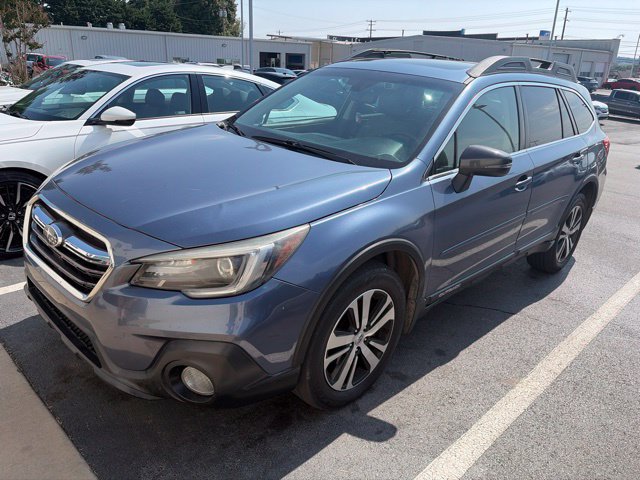 Used 2018 Subaru Outback 3.6R Limited AWD/4WD image 2