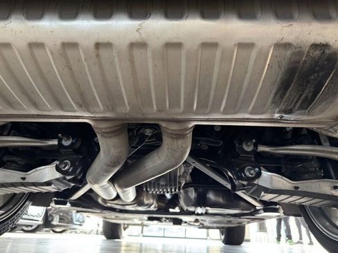 Used 2023 Porsche Cayenne image 57