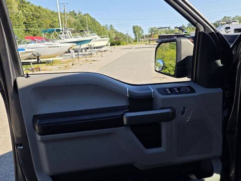 Used 2016 Ford F150 XLT w/ Equipment Group 302A Luxury AWD/4WD image 18