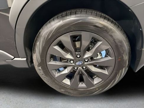 Certified 2025 Subaru Outback Onyx Edition XT w/ Tech Package 2 image 40