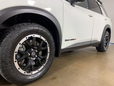 Used 2023 Nissan Pathfinder Rock Creek image 39