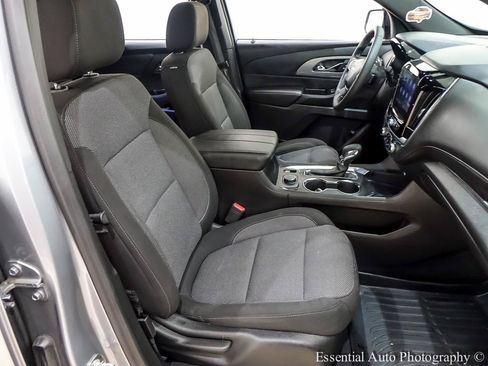 Used 2023 Chevrolet Traverse LT AWD/4WD image 33