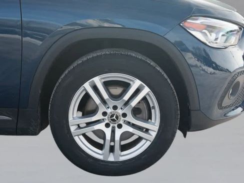 Used 2022 Mercedes-Benz GLA 250 4MATIC image 9