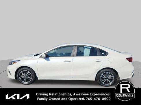 Used 2024 Kia Forte LXS FWD image 6