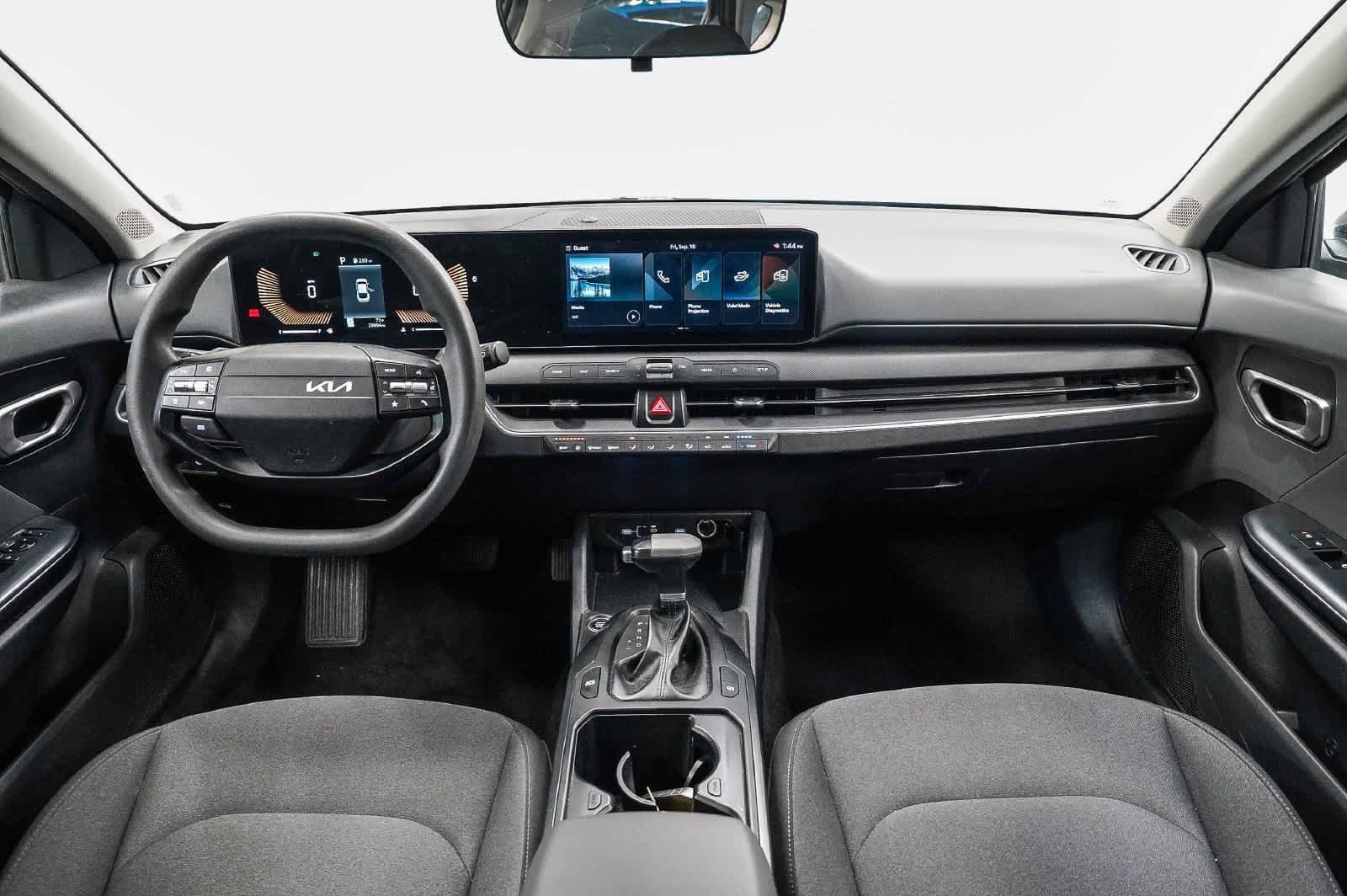 Used 2025 Kia K4 FWD image 12