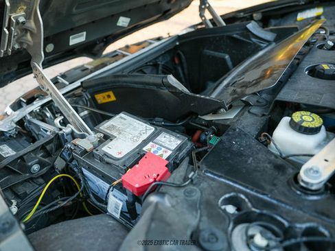 Used 2017 BMW i8 image 20