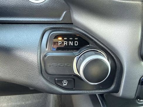 Used 2024 RAM 1500 Big Horn RWD image 27