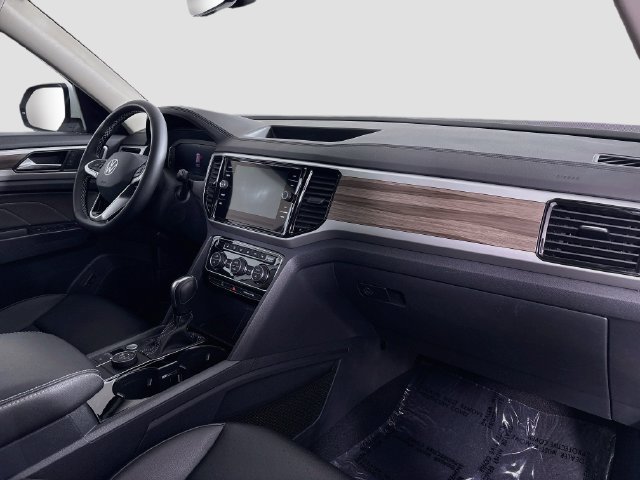 Certified 2023 Volkswagen Atlas SEL AWD/4WD image 34